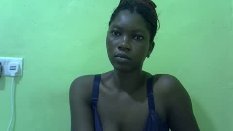 sweet_cherie1 online show from 04/28/26, 06:40