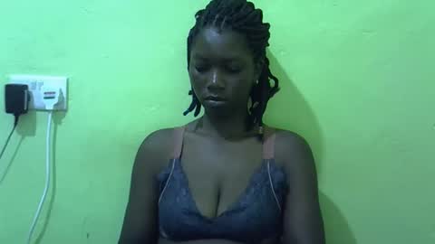 sweet_cherie1 online show from 05/07/26, 05:46