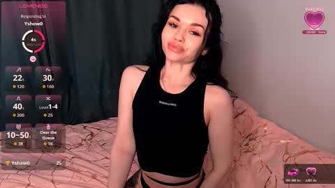 Sofia online show from 10/31/25, 04:52