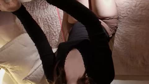 Snapshot of sweet_daliaa chatting on 02/12/26, 01:44 Dalia online show from 02/12/26, 01:44