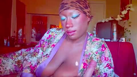 Snapshot of sweet_dhalia chatting on 10/25/25, 05:40 SweetDahlia online show from 10/25/25, 05:40