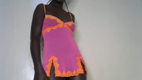 sweet_diva19 online show from 03/06/25, 09:25