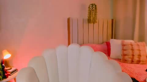 Snapshot of sweet_doll_ chatting on 05/19/26, 01:56 Dulce ONLYFANS jessica78784405 online show from 05/19/26, 01:56
