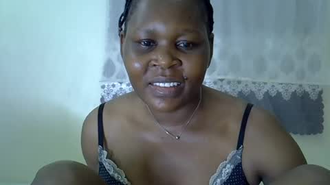 Snapshot of sweet_dori33 chatting on 07/16/26, 08:37 sweet_dori33 online show from 07/16/26, 08:37
