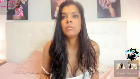 Snapshot of sweet_dreamses chatting on 01/09/25, 03:23 Kendra online show from 01/09/25, 03:23