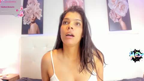 Snapshot of sweet_dreamses chatting on 01/26/25, 06:27 Kendra online show from 01/26/25, 06:27