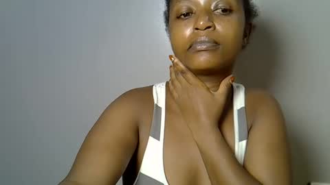 Snapshot of sweet_ebony001 chatting on 03/26/26, 12:17 sweet_ebony001 online show from 03/26/26, 12:17