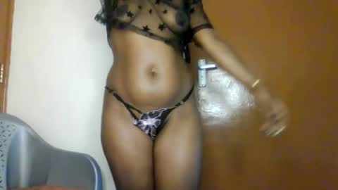 Snapshot of sweet_ebony001 chatting on 06/22/26, 04:53 sweet_ebony001 online show from 06/22/26, 04:53