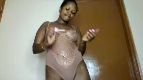 Snapshot of sweet_ebony001 chatting on 07/13/26, 05:10 sweet_ebony001 online show from 07/13/26, 05:10