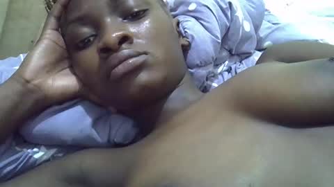 Sweet eldah online show from 09/12/25, 10:21