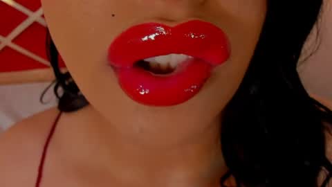 Snapshot of sweet_eliizabeth chatting on 07/09/26, 01:04 sweet_eliizabeth online show from 07/09/26, 01:04