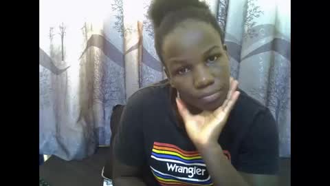 Snapshot of sweet_elisa001 chatting on 06/04/26, 08:31 Edah online show from 06/04/26, 08:31
