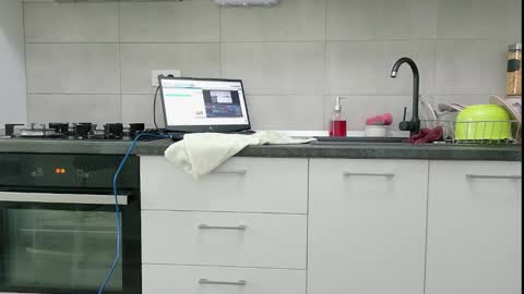           online show from 02/11/26, 08:19