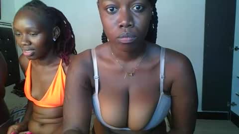 sweet_ella6 online show from 04/02/26, 01:47