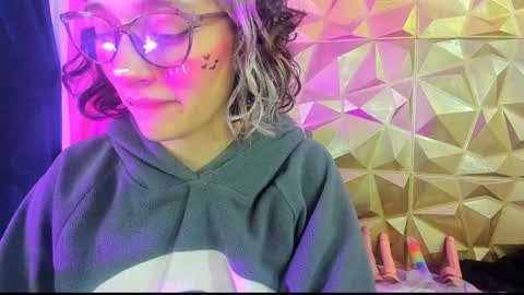  emmili  online show from 12/27/24, 12:56