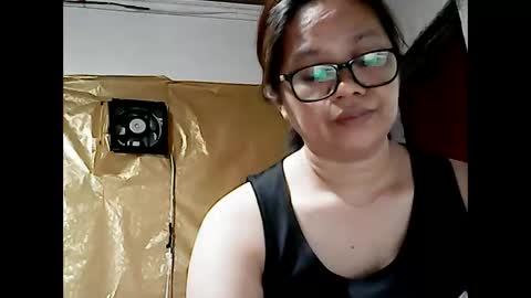 Snapshot of sweet_faye05 chatting on 03/13/26, 01:56 sweet_faye05 online show from 03/13/26, 01:56