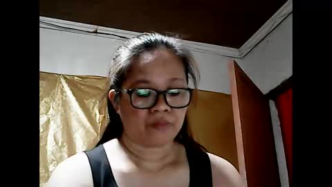 Snapshot of sweet_faye05 chatting on 03/17/26, 09:56 sweet_faye05 online show from 03/17/26, 09:56