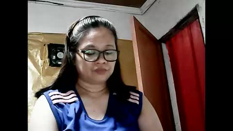 Snapshot of sweet_faye05 chatting on 03/22/26, 12:08 sweet_faye05 online show from 03/22/26, 12:08