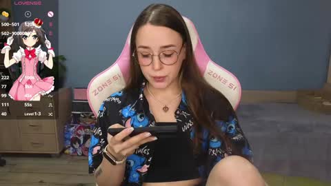 Alice online show from 12/19/24, 02:56