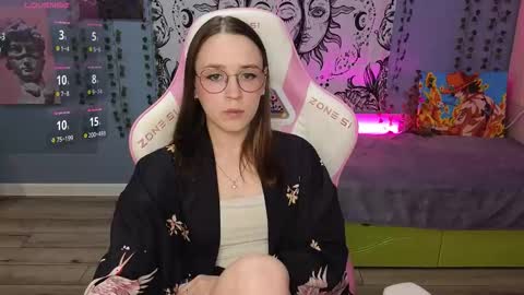 Alice online show from 09/26/25, 03:10