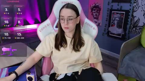 Alice online show from 12/17/25, 03:12