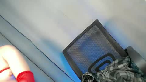 Snapshot of sweet_honeylove chatting on 05/17/26, 01:36 Anisha online show from 05/17/26, 01:36