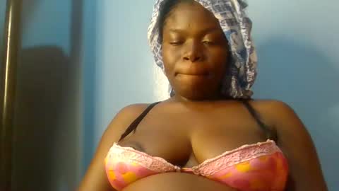 Snapshot of sweet_jamiie chatting on 02/04/26, 12:16 jay online show from 02/04/26, 12:16