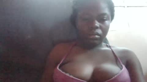 Snapshot of sweet_jamiie chatting on 02/06/26, 02:42 jay online show from 02/06/26, 02:42