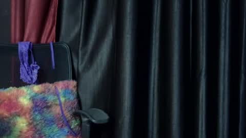 sweet_kanchi online show from 12/05/24, 08:11