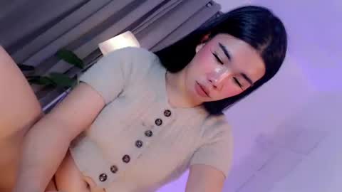 sweet_katrina69 online show from 12/04/25, 07:00