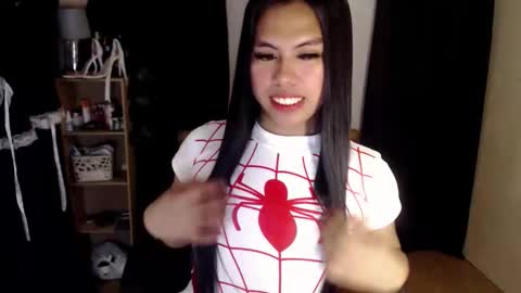 sweet_kyline69 online show from 09/19/25, 12:17