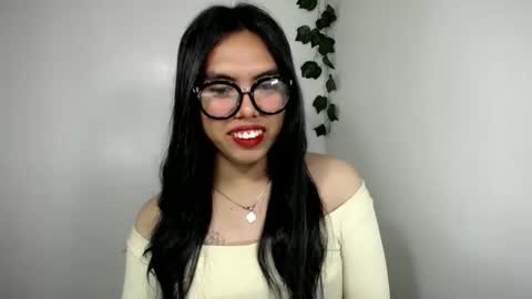 sweet_kyline69 online show from 11/21/25, 04:33