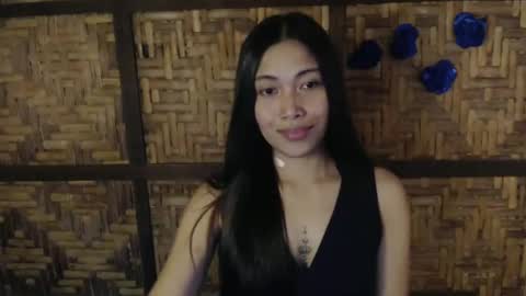 sweet_lady14 online show from 04/17/26, 10:40