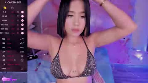 Snapshot of sweet_lemariee_ chatting on 03/07/26, 12:24 Lemarie online show from 03/07/26, 12:24