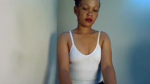 Snapshot of sweet_likey chatting on 07/06/26, 10:12 sweet likey online show from 07/06/26, 10:12
