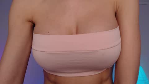 Snapshot of sweet_lil_thing chatting on 04/06/26, 07:53 Jen online show from 04/06/26, 07:53