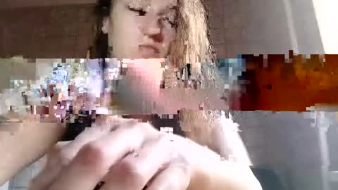 Snapshot of sweet_lilgirl_x chatting on 03/01/25, 05:31 Anna online show from 03/01/25, 05:31