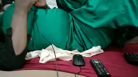 sweet_lilianah online show from 11/01/25, 05:48