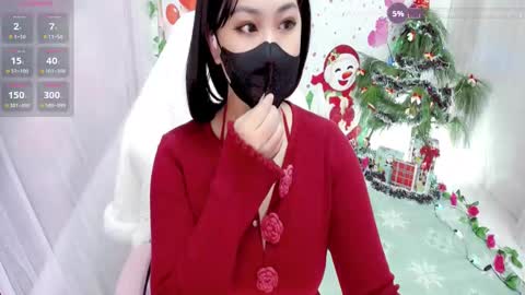 Snapshot of sweet_lily0 chatting on 12/03/25, 09:24 Lily online show from 12/03/25, 09:24