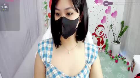 Snapshot of sweet_lily0 chatting on 01/13/26, 09:31 Lily online show from 01/13/26, 09:31