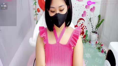 Snapshot of sweet_lily0 chatting on 01/16/26, 10:25 Lily online show from 01/16/26, 10:25
