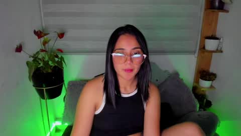 Snapshot of sweet_lina1 chatting on 05/14/26, 01:56 Lina online show from 05/14/26, 01:56