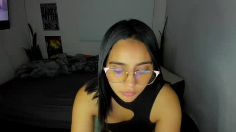 Snapshot of sweet_lina1 chatting on 05/22/26, 02:30 Lina online show from 05/22/26, 02:30