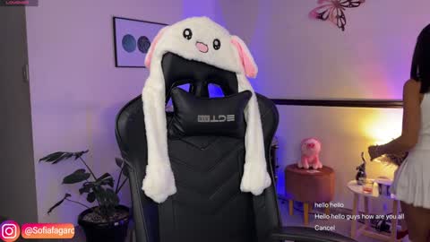 free            private online show from 01/19/25, 12:49