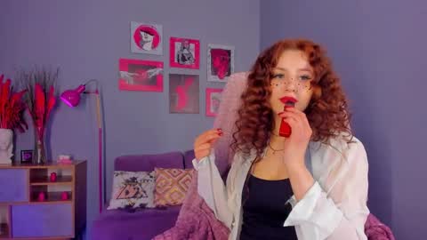 Snapshot of sweet_lottie chatting on 04/10/26, 09:19 sweet_lottie online show from 04/10/26, 09:19