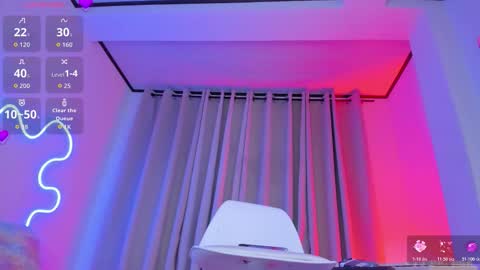 Miss Mackensy online show from 11/28/25, 12:02