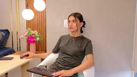 sweet_mafee online show from 02/04/26, 05:30