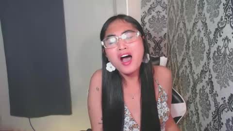 Snapshot of sweet_mariax chatting on 11/20/25, 04:40 Maria Stella online show from 11/20/25, 04:40