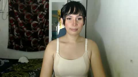 Snapshot of sweet_mariexxo chatting on 04/14/26, 11:16 Marie online show from 04/14/26, 11:16