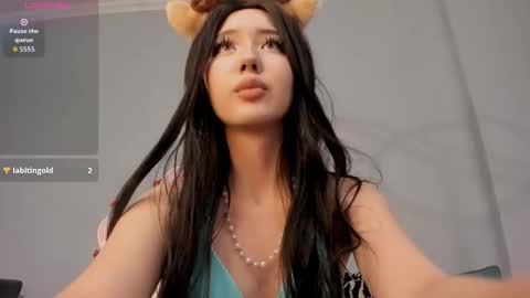 Mikasa online show from 12/15/25, 05:28